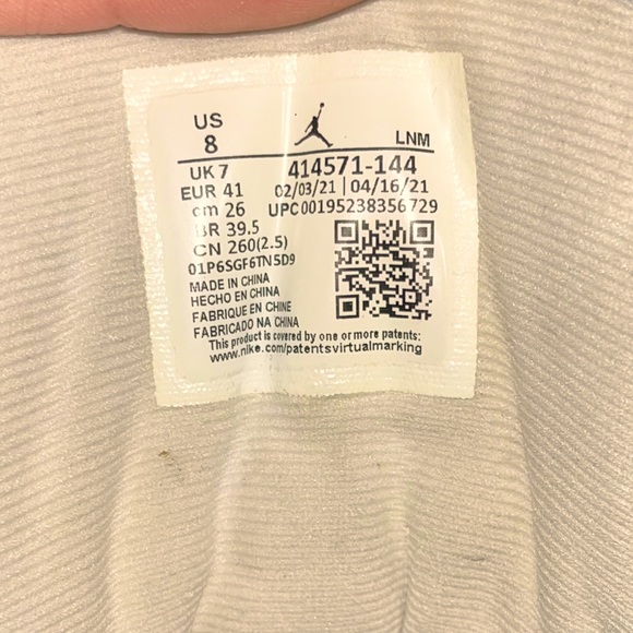 Size 8  Air Jordan Retro 13 Obsidian - Picture 3 of 6